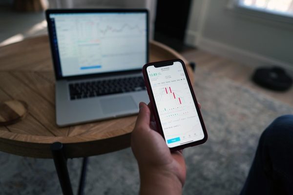 Options Trading Strategies for Volatile Energy Markets - Learn Quant ...
